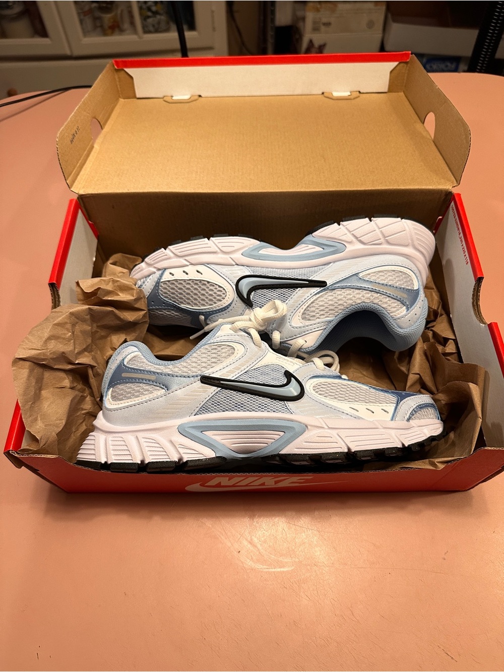NWT Nike Women V5 Runner